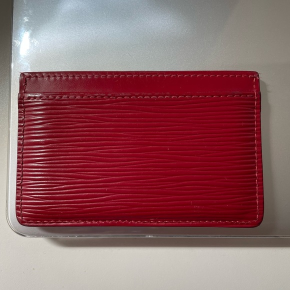 Louis Vuitton Epi Leather card holder - Picture 2 of 3
